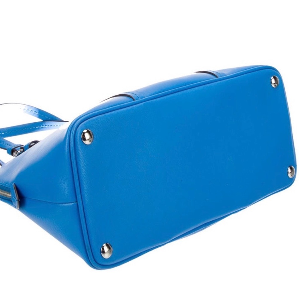 Coach Peyton Leather Cora Domed Satchel in blue saffiano leather - Picture 7 of 17